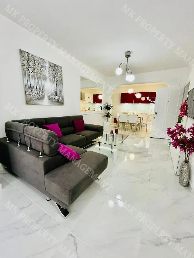 Milos City Center Apt. 32 Larnaca